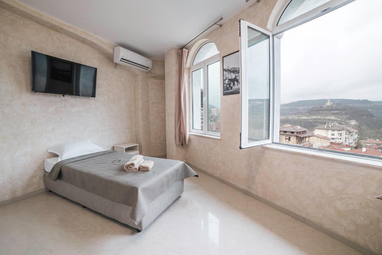 Hotel Kings View à Veliko Tarnovo Extérieur photo