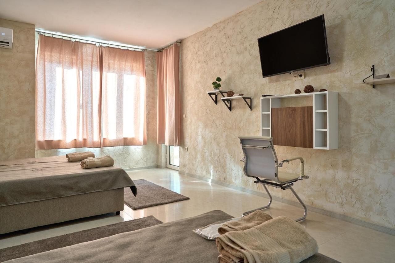 Hotel Kings View à Veliko Tarnovo Extérieur photo